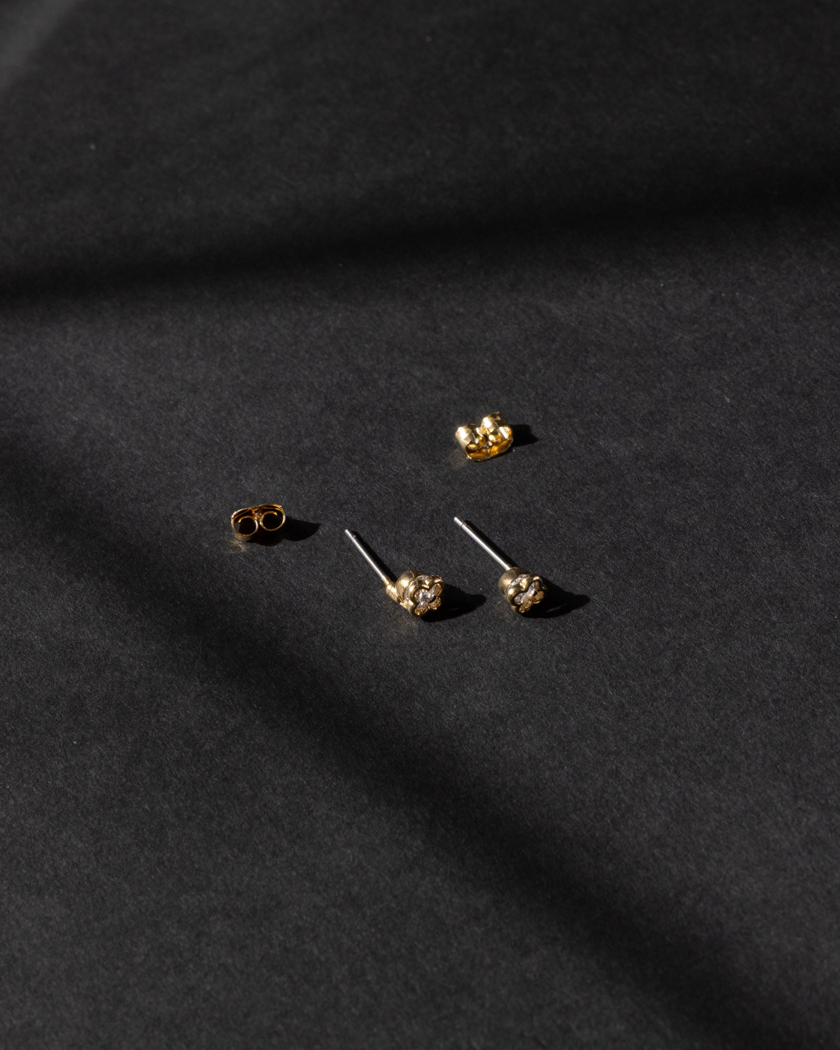 18K Plated Lucky Posts