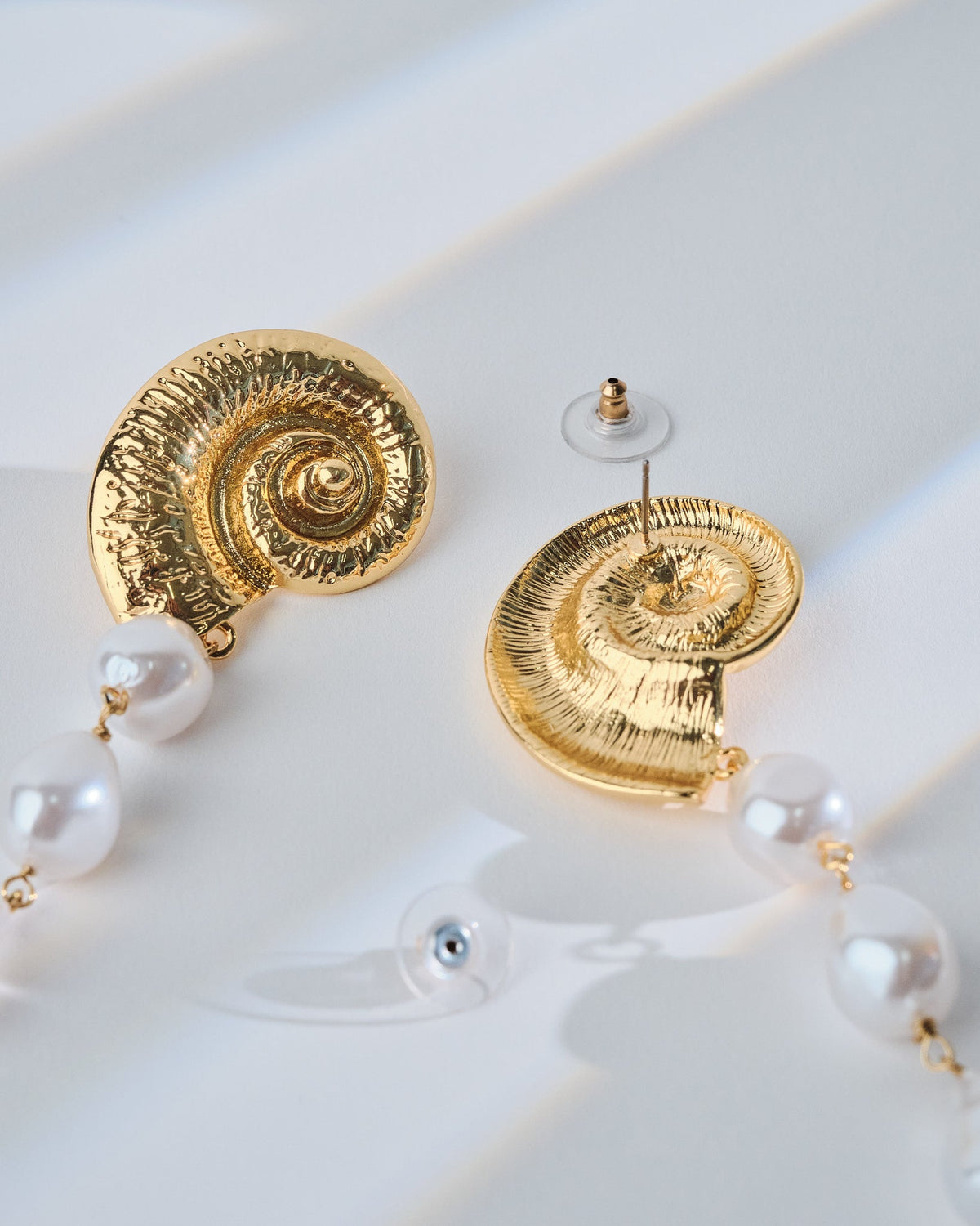 16K Plated Seabed Earrings
