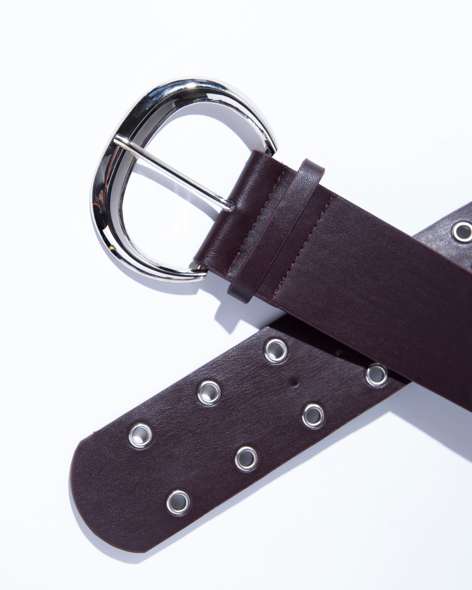 Wide Grommet Belt