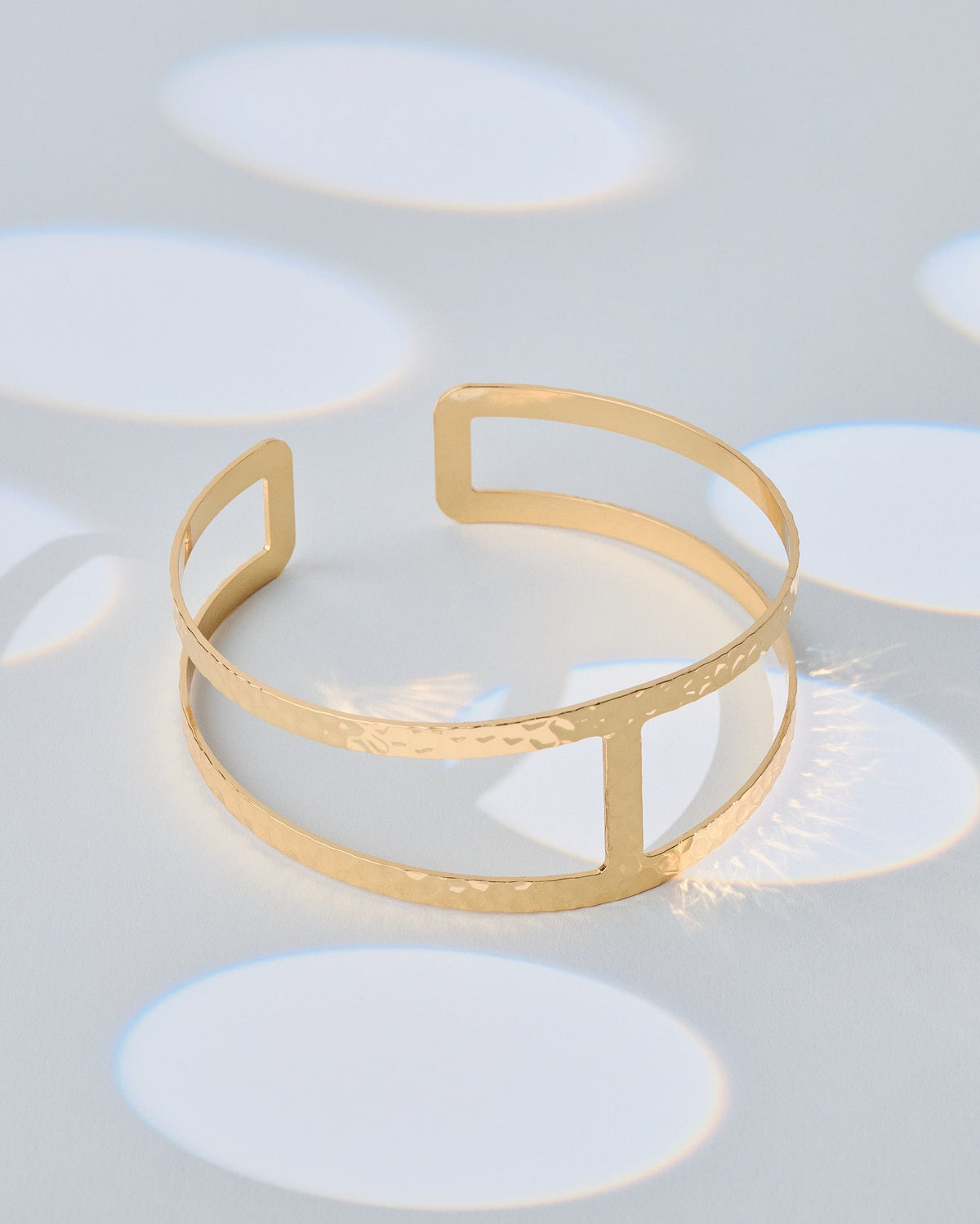 16K Plated Status Armcuff