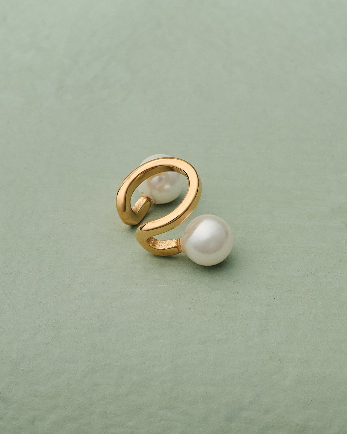 18K Plated Shayna Earcuff