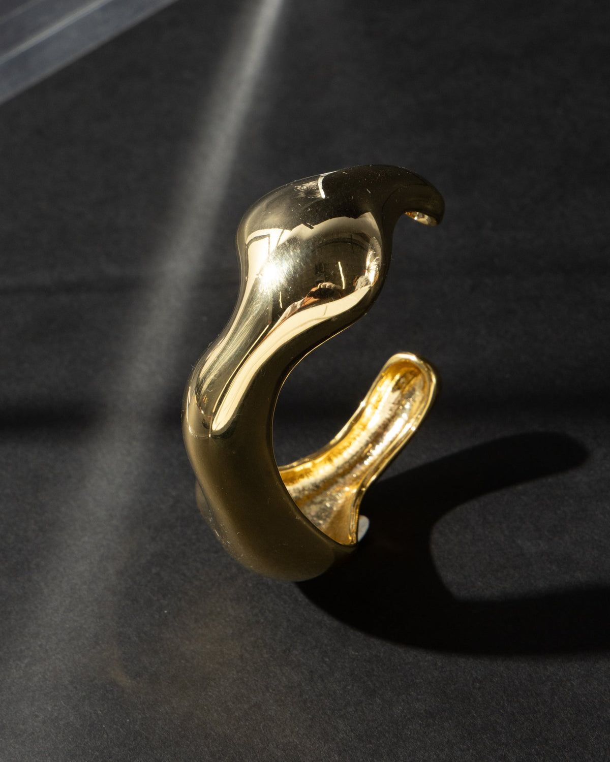 18K Plated Unike Cuff