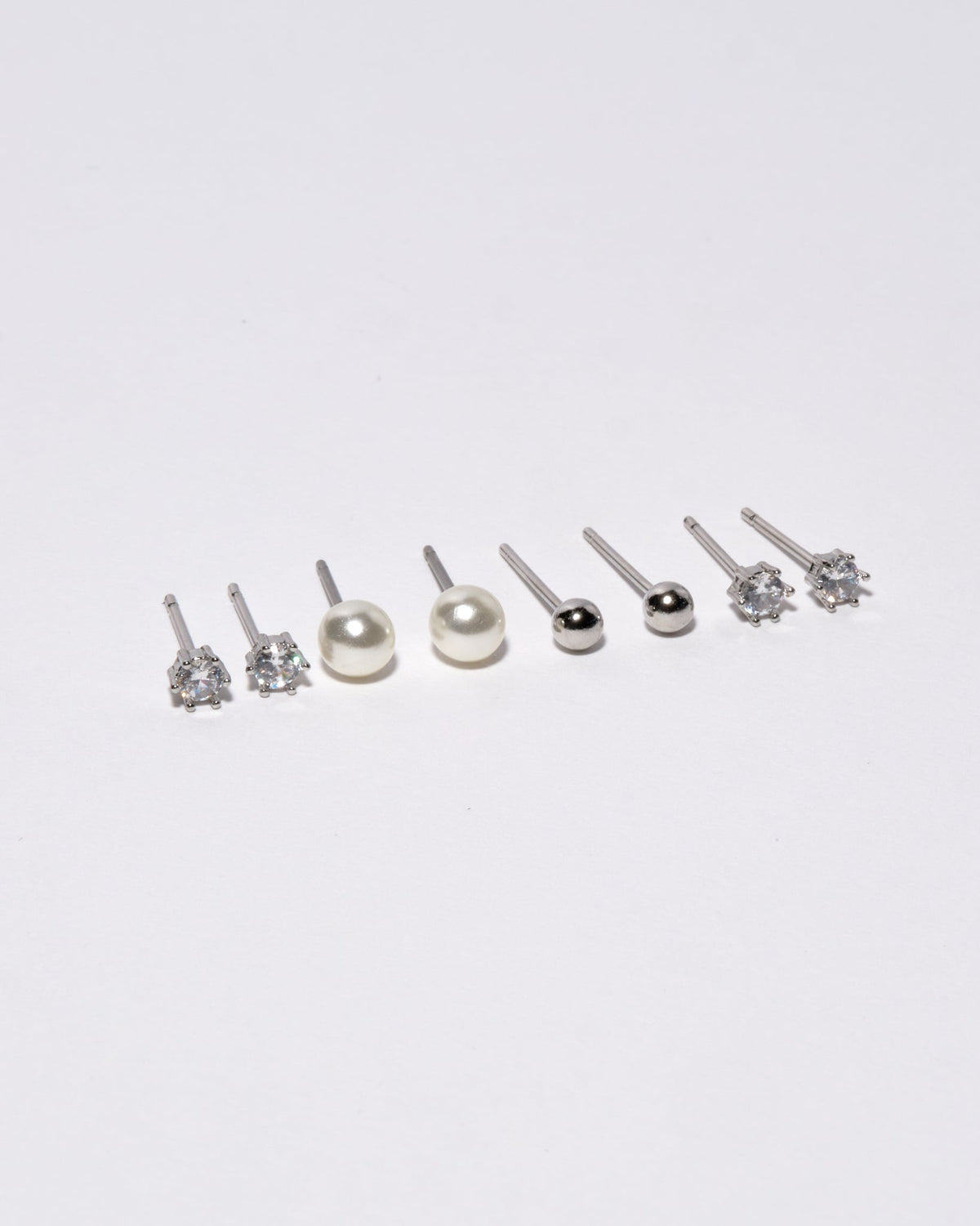 Estrellitas Post Earring Set