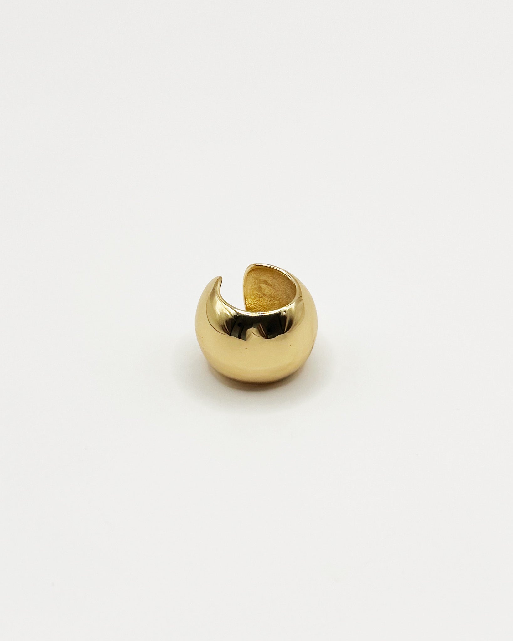 16K Plated Bonny Earcuff