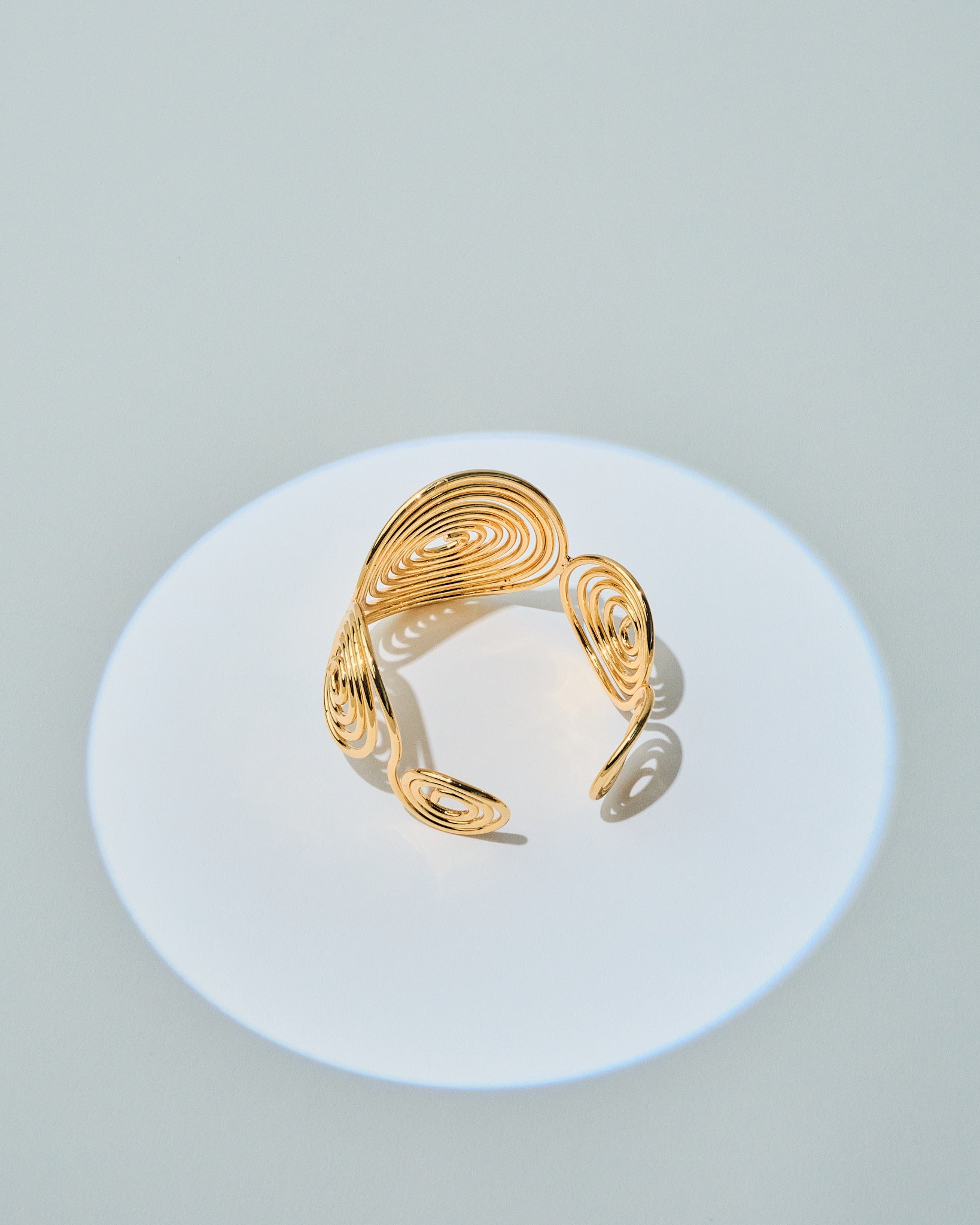 16K Plated Hipno Bracelet