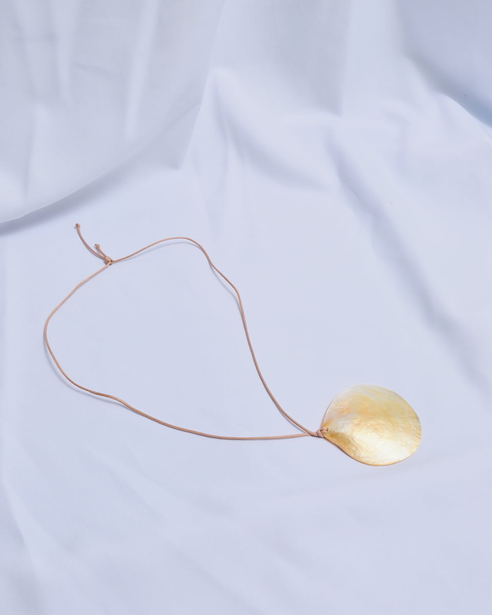 The Shell Necklace