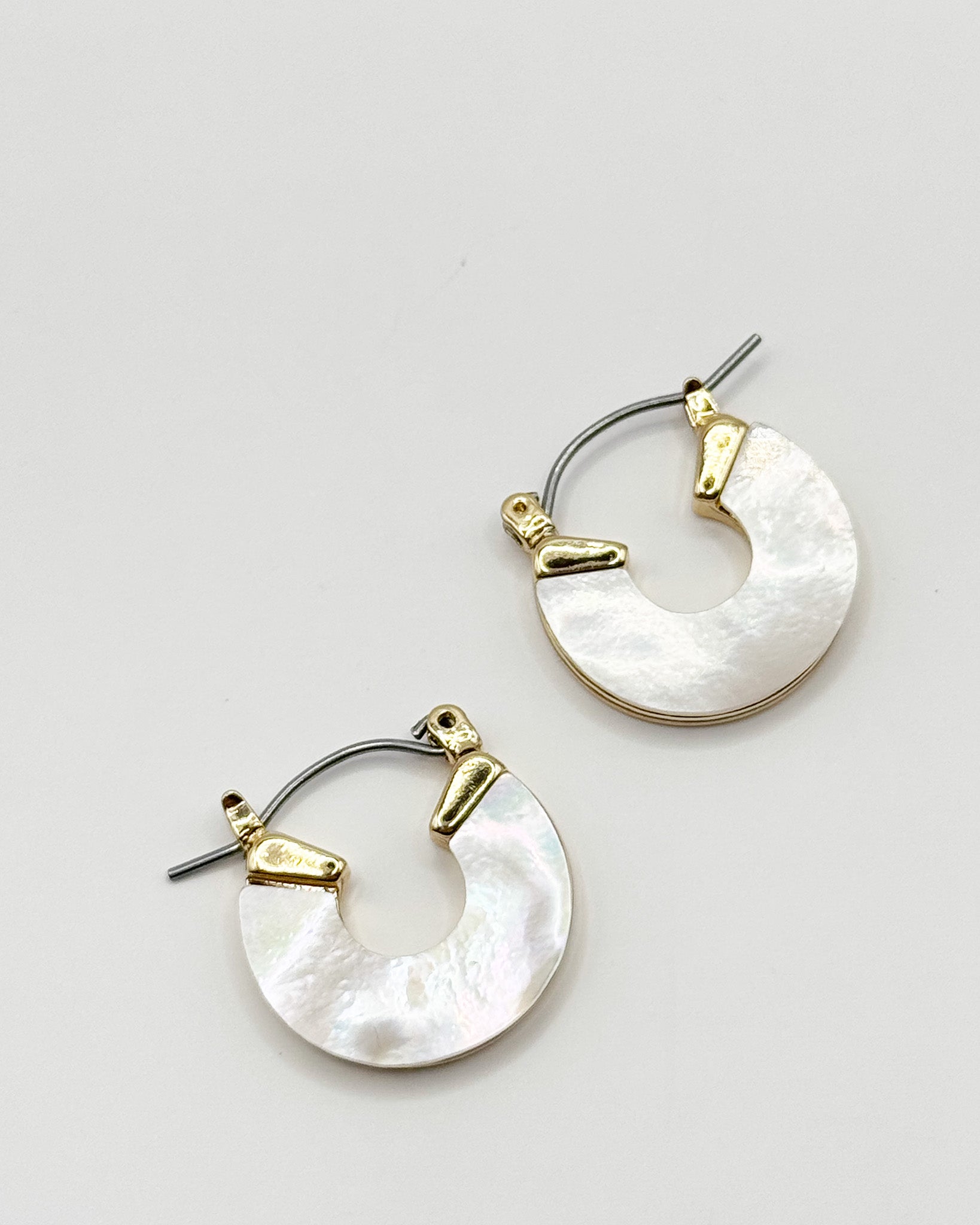 Shell Nolita Earrings