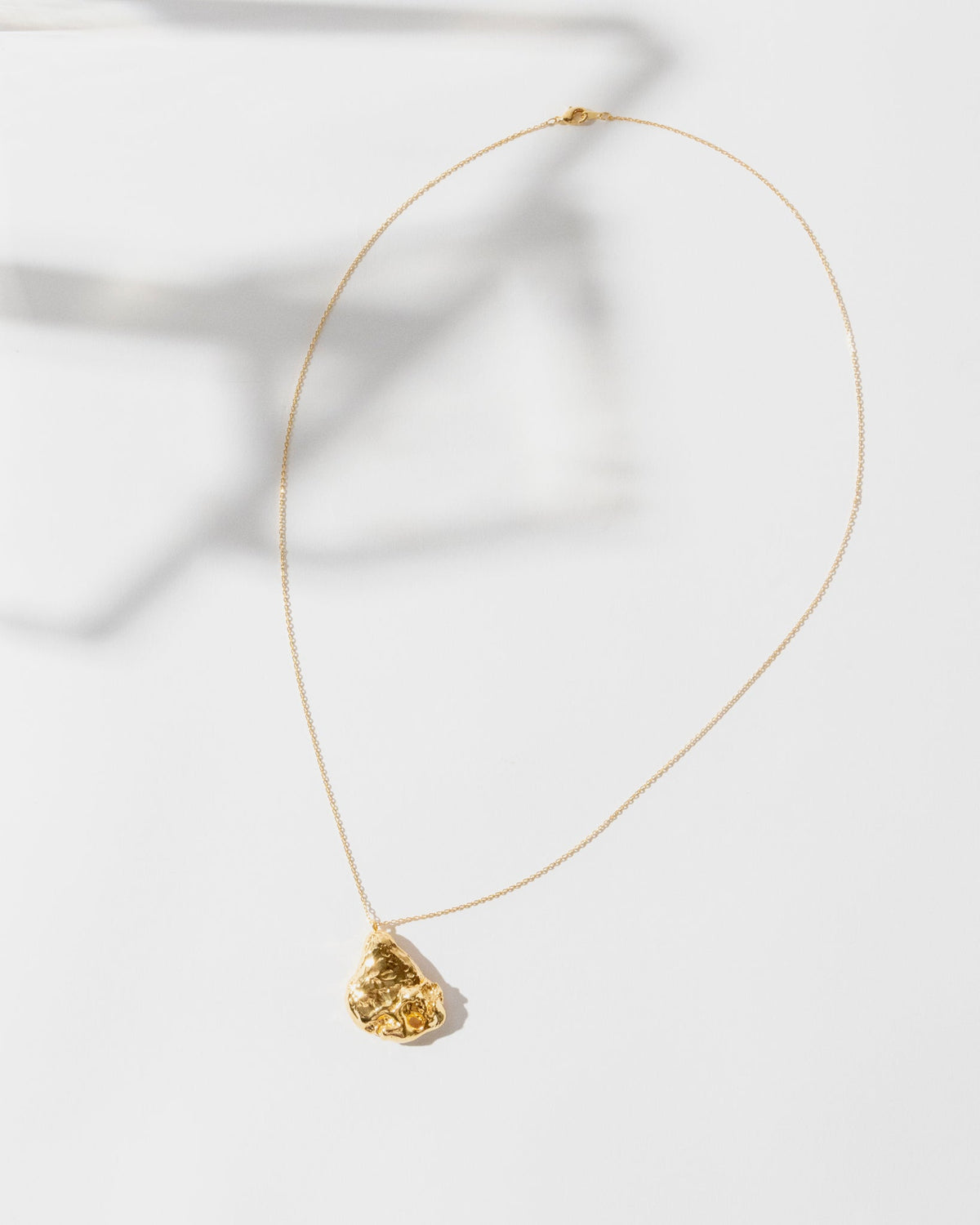 16K Plated Piedra Necklace