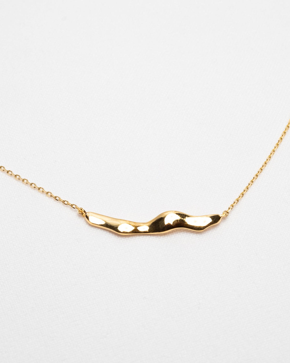 16K Plated Wavy Organic Necklace