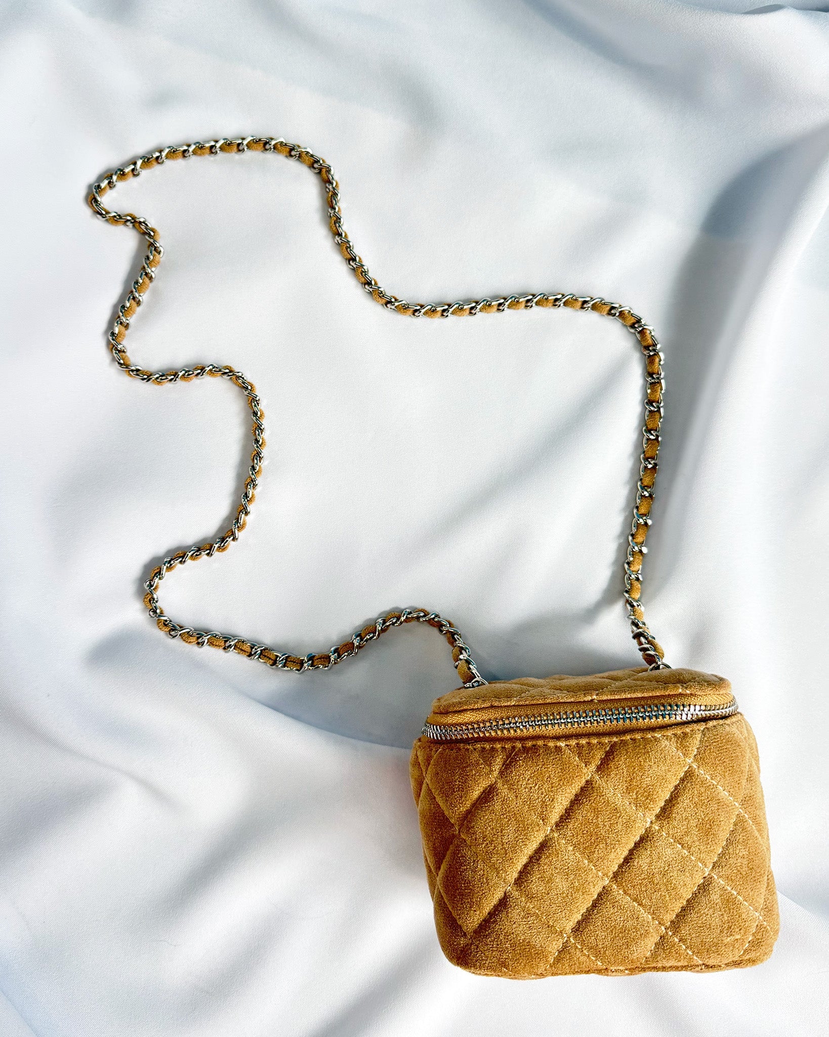 Trevi Purse
