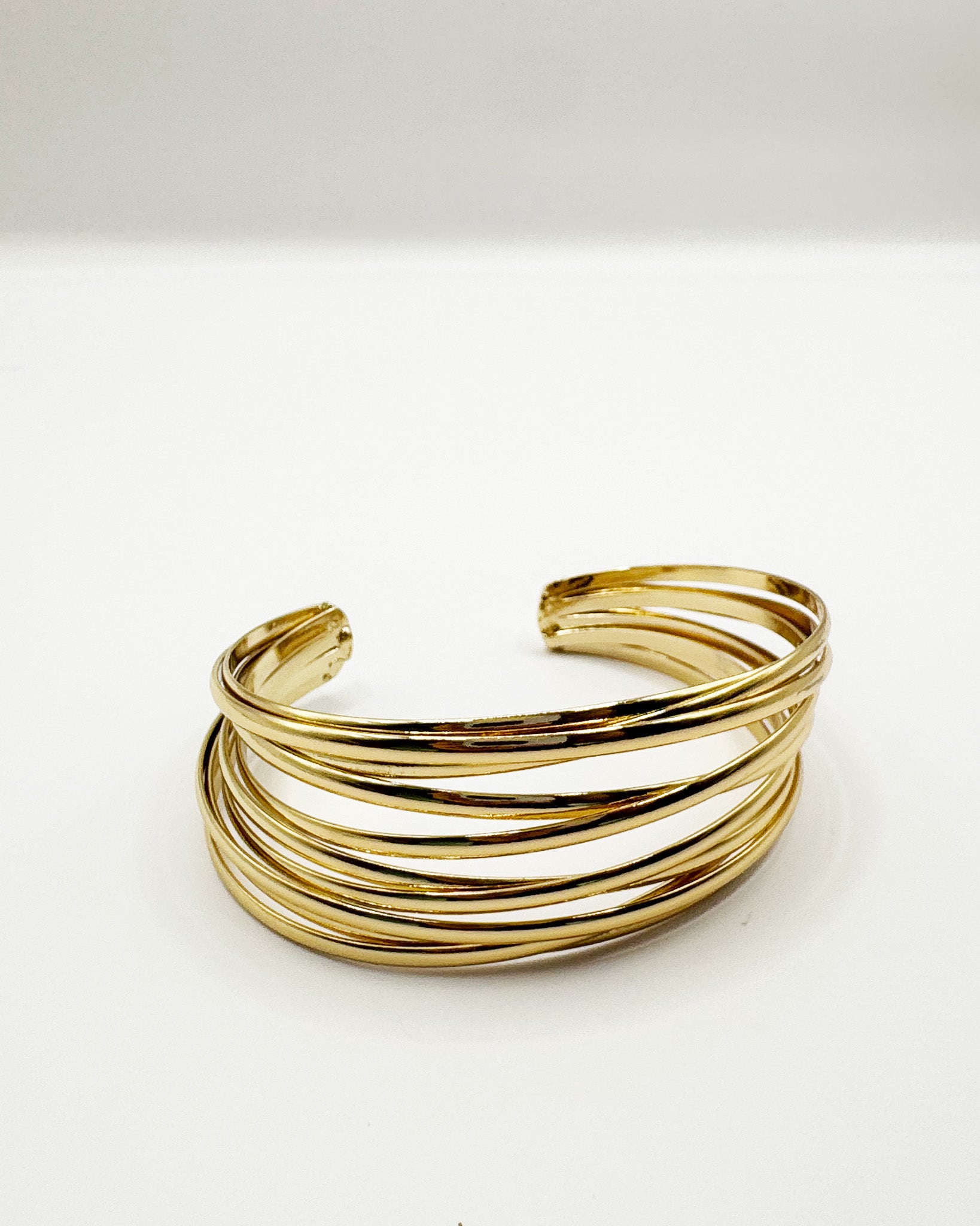 16K Plated Busy Arm Cuff