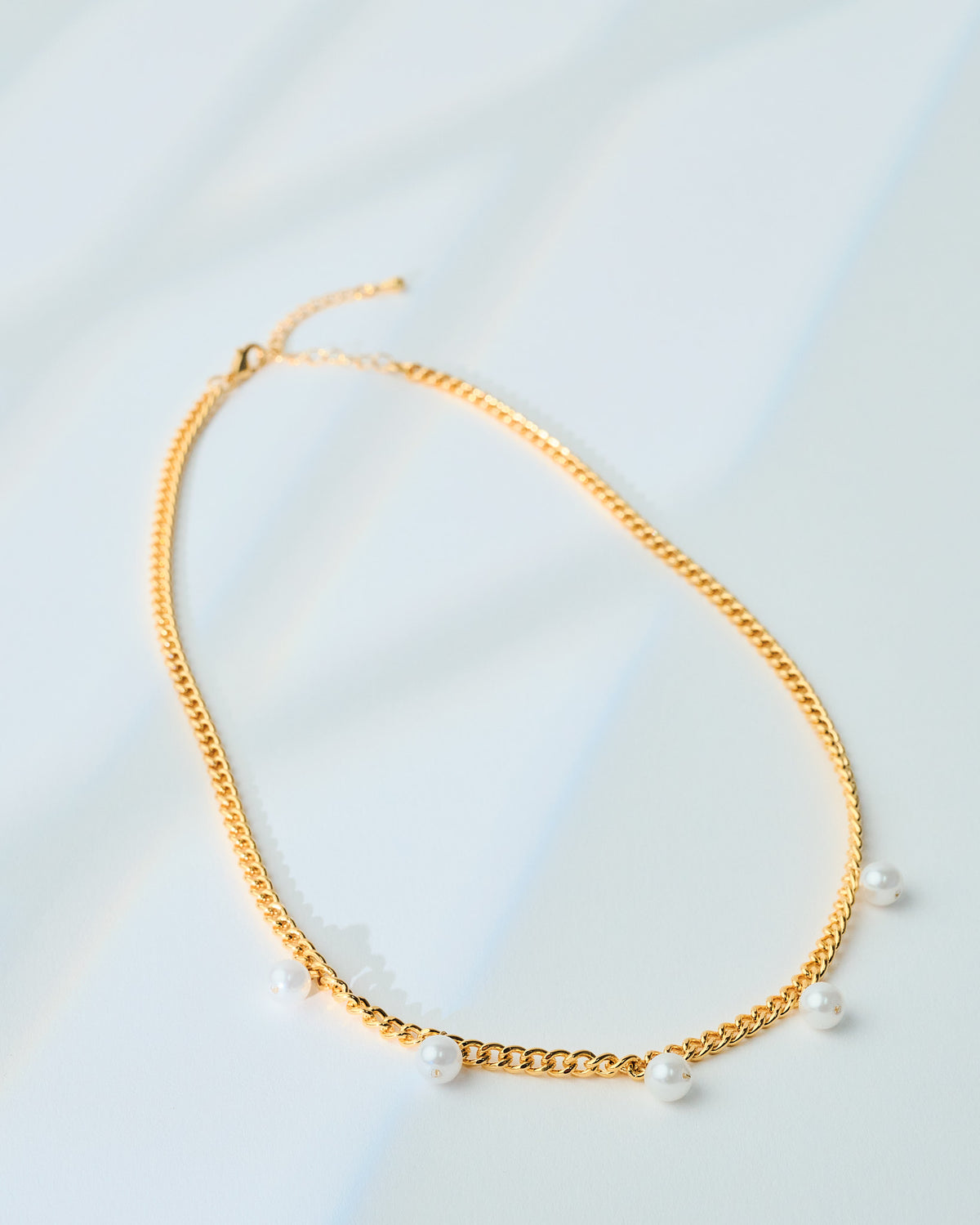 16K Plated 5 Pearls Necklace