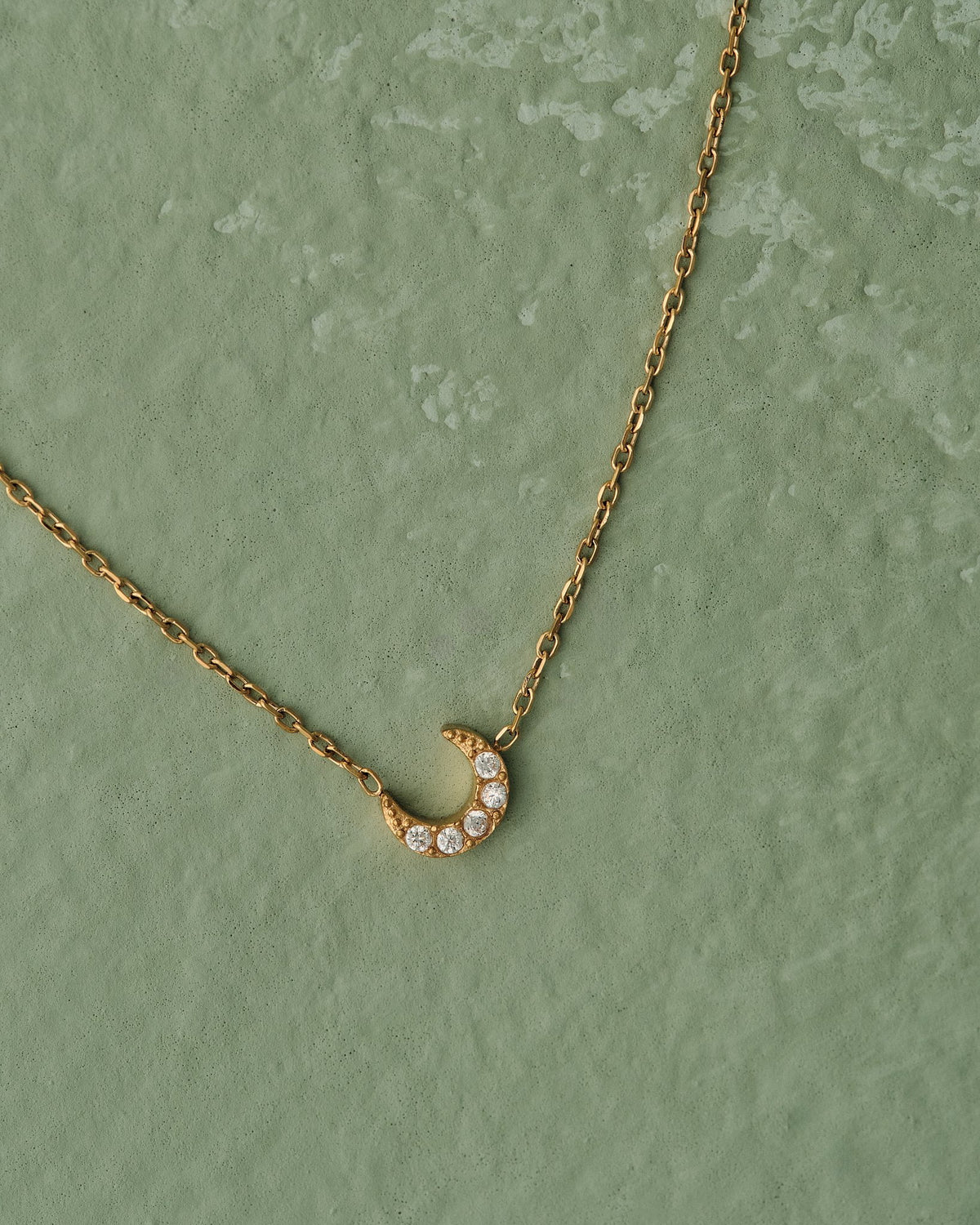 18K Plated Lunne Necklace