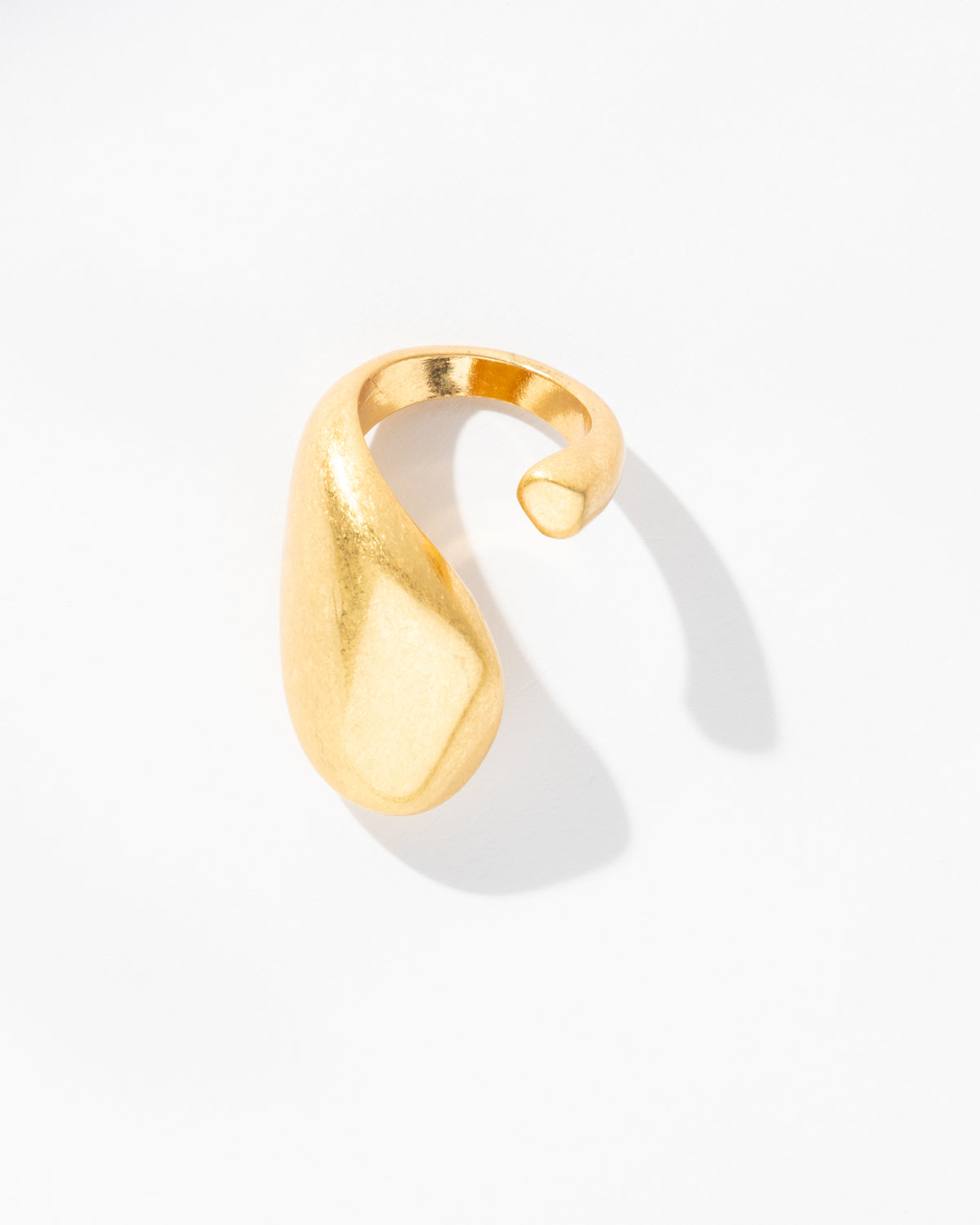 16K Plated Lyon Ring