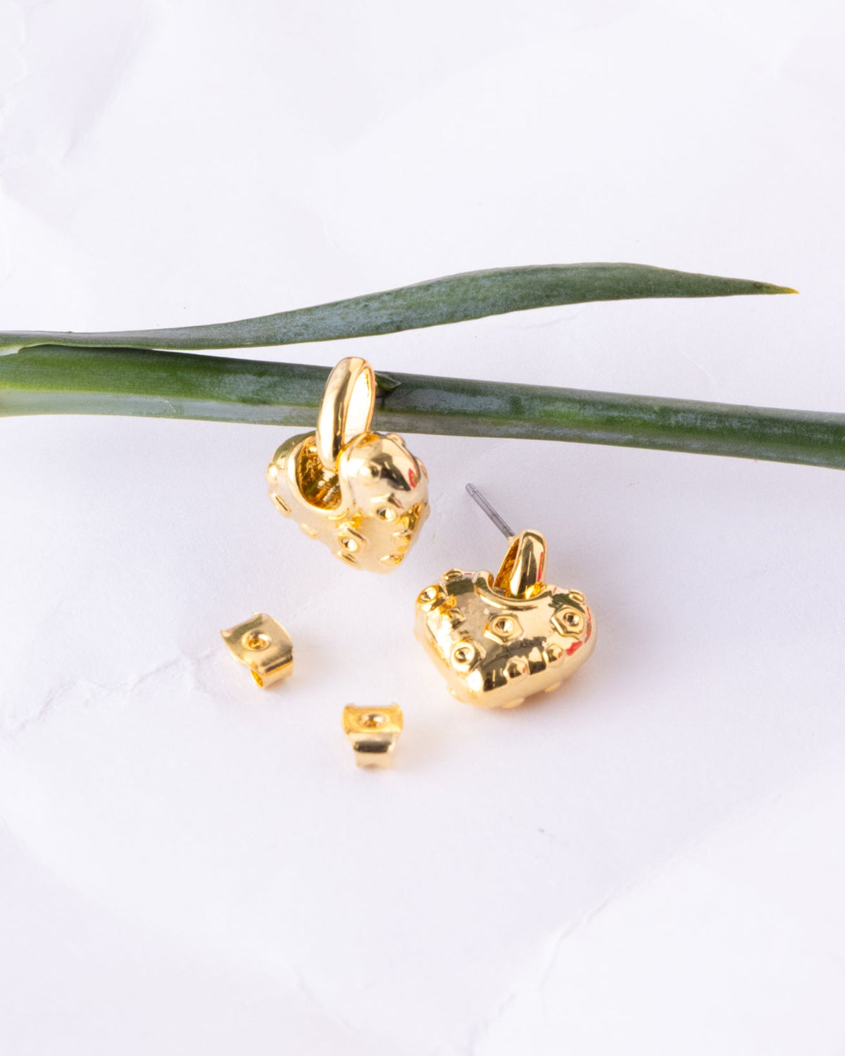 18K Plated Amorcito Earrings