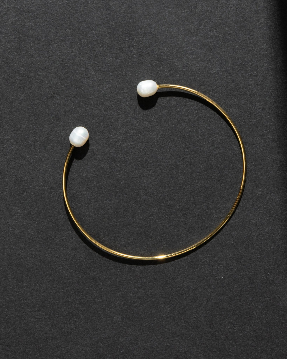 18K Plated Perla Tip Cuff