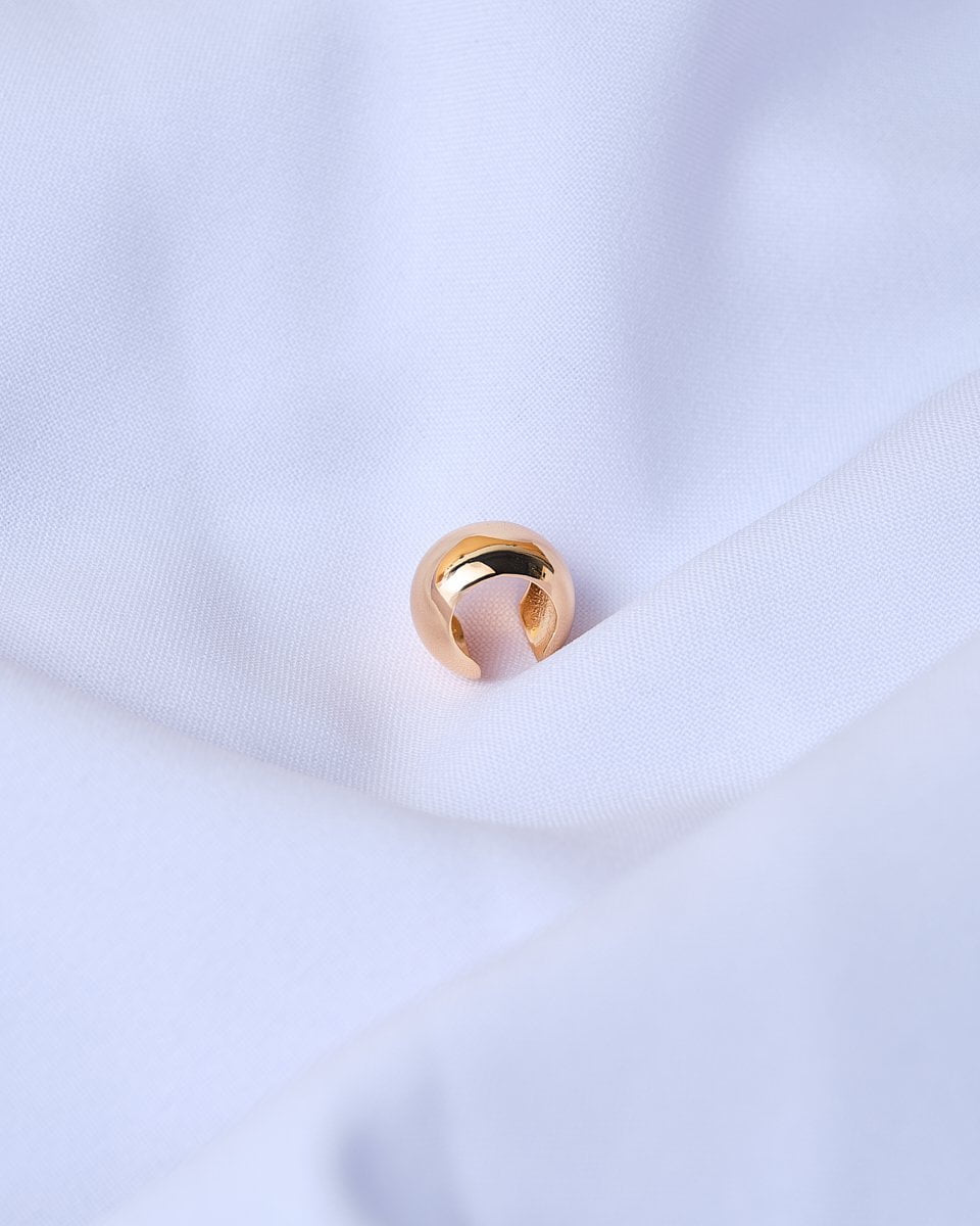 16K Plated The Bold Earcuff