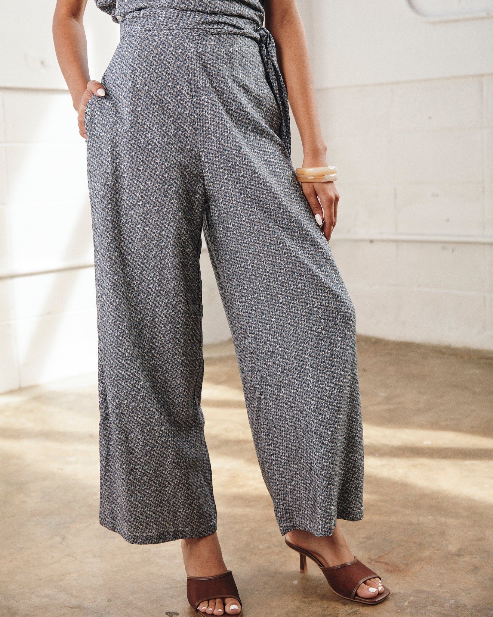 Enclose Pant