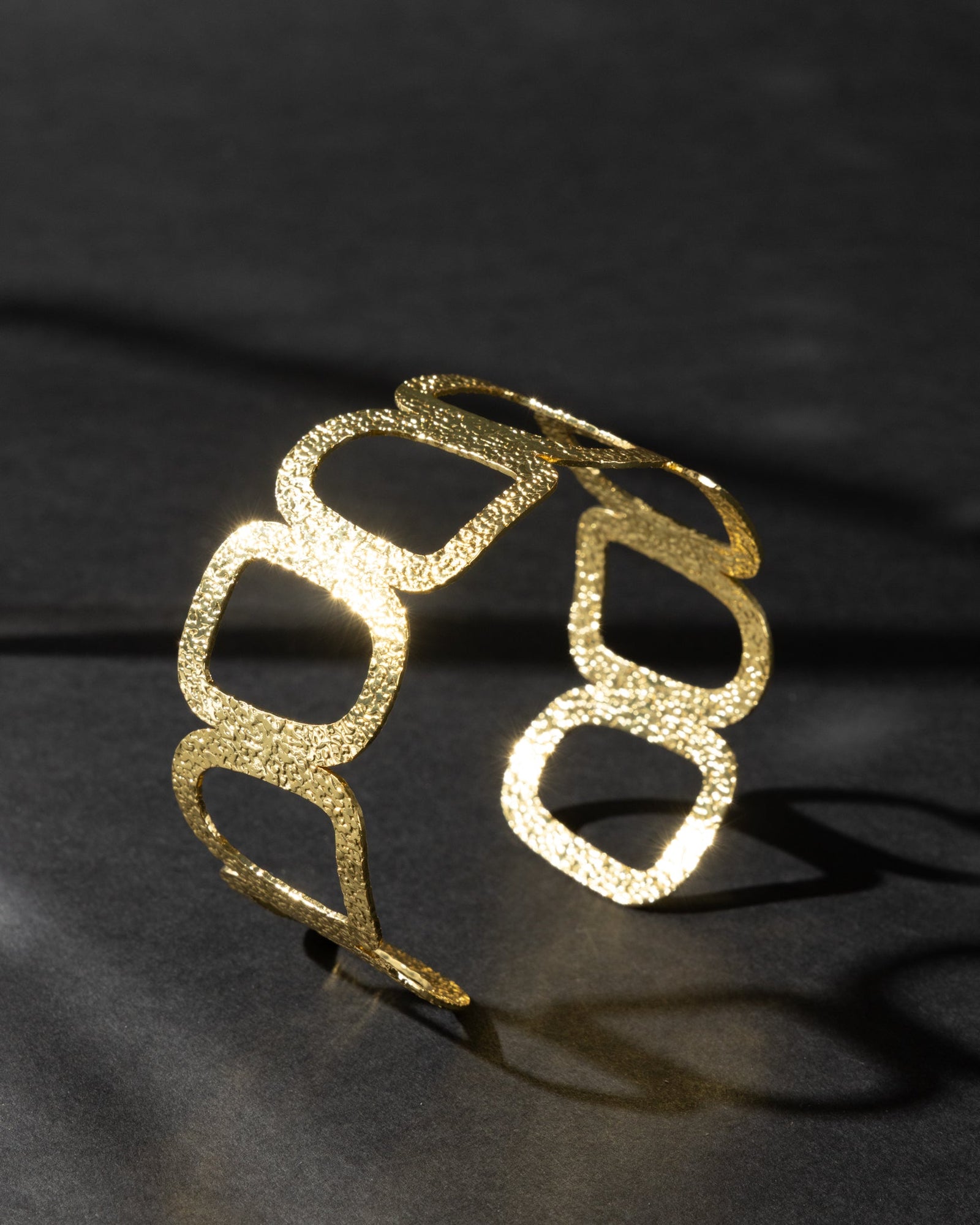 16K Plated Lenovo Armcuff