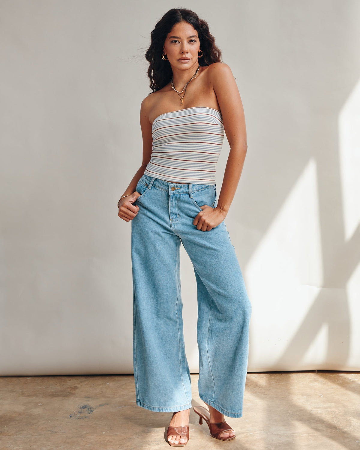 Arenas Strapless Top