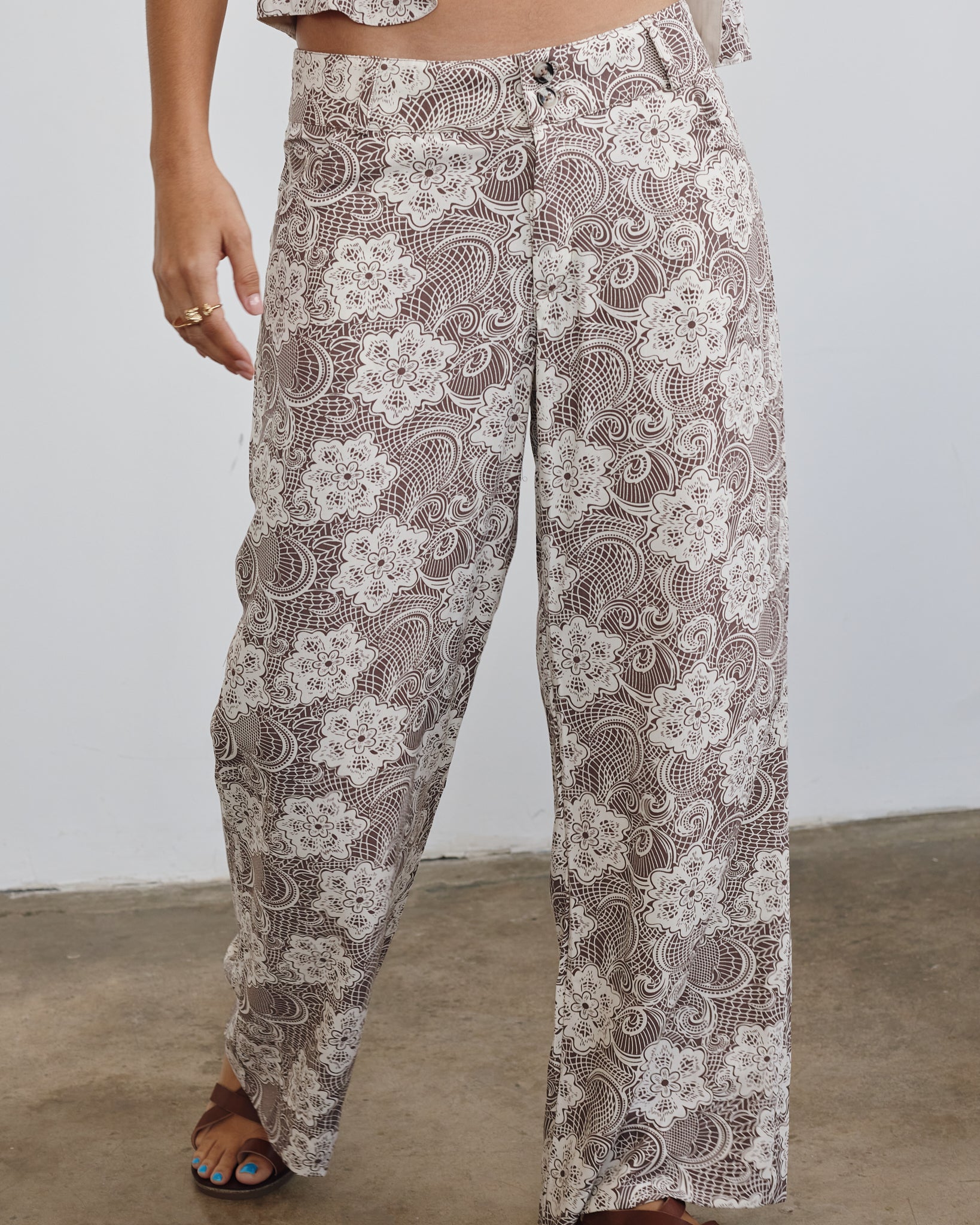 Calcat Low Pant